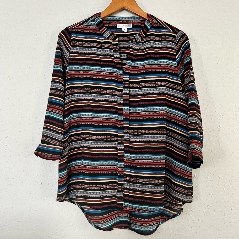 🦋 Dana Buchman Colorful Striped V-Neck Blouse Medium
